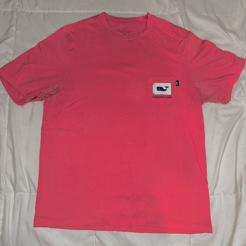 Vineyard Vines, Medium, Pink Graphic Pocket T-Shirt
